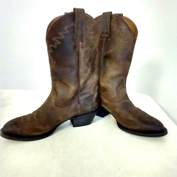 Ariat Sedona Distressed Brown Boots NWOT - Picture 2 of 10